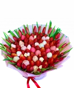“Tulips and Marshmallows” – Fruit Arrangement with Tulips