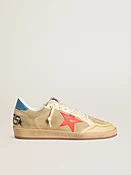 Ball Star Herren aus beigefarbenem Suede mit korallenrotem Lederstern und blauem Nappa an der Ferse