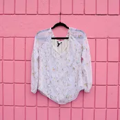 #107 4P S White House Black Market White Peasant Blouse Yellow Green Floral Top