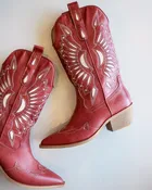 Britney Boot