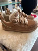 [Final Sale] UGG Women's Lowmel Chestnust W9