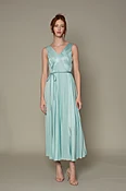V NECK SLEEVELESS SILK SATIN CHIFFON HAND PLEATING COCKTAIL DRESS