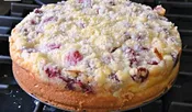 Juicy Raspberry Cheesecake Coffee Cake 9"
