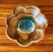 Flower-Shaped Resin Ocean Wooden Bowl