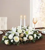 A GLOWING ELEGANCE CENTERPIECE
