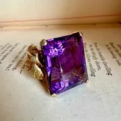 18K Amethyst Cocktail Ring