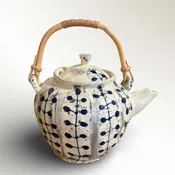 Heidi Reszies - Teapot