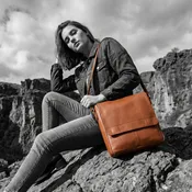 Aaron Leather Goods | Premium Full Grain Leather Messenger Bag – Tan