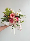 Fresh Flower Wrap