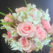 Handheld Bouquets for Proms, Homecoming, Graduations, Weddings starting at $50