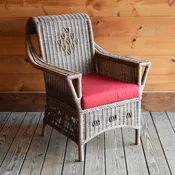 1932 Wicker Infinity Chair