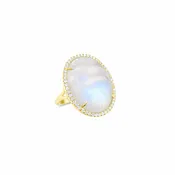 10kt Yellow Gold Moonstone Diamond Ring