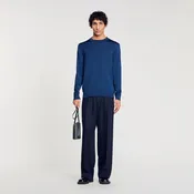 Fine knit sweater