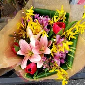 Metuchen Sunshine Bouquet