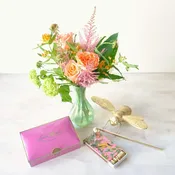 Busy Bee Gift Set — Rouvalis Flowers & Gardens | Boston & Winchester Flower Delivery & Boutique