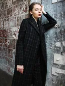AW22 Look 4 - Coat