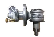GEAR DRIVE AGITATOR FOR DRUMS WITH BUILT IN AGITATORS