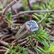 18k White Gold Art Deco Diamond Ring
