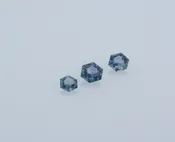 3.9-4.9mm Blue Hexagon 3 Stone Graduated Suite