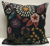 18" Chain Stitch Pilow