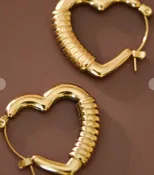 18k heart hoops