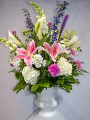 Beauty and Elegance Urn