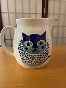 Arabia cat pitcher — Artifacts 20th Century |  Mid-Century Modern