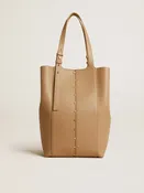24/7 Bag North South aus cappuccinobraunem Leder mit verstellbaren Griffen