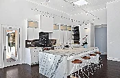 Hanssem 10 x 10 Kitchen - Door Style:  EZ - White
