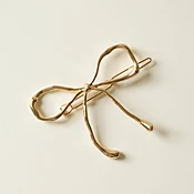 Bow Barrette in Gold