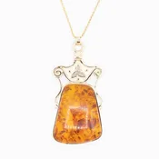 14KT Gold Amber Pendant