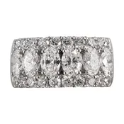 18K White Gold Oval and Round Diamond Band