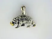 C009  Bear/Fish Charm with Nuggets