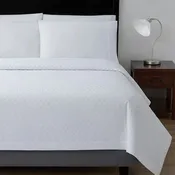 Adagio Matelasse Coverlet
