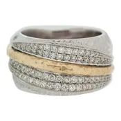 18 KARAT AND ROUND DIAMOND RING