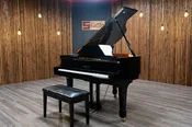 Hallet Davis Petite Baby Grand Piano