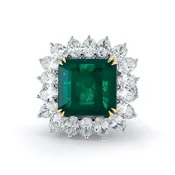 Classic Emerald And Diamond Ring