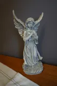 Angel with Wreath of Roses
