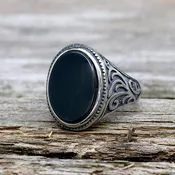 Black Oval Agate Scrying Carved Stainless Steel Ring