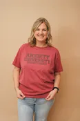 ANXIETY UNIVERSITY REG/CURVY GRAPHIC TEE