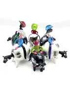 Loose Neck Cowboy Riding Bull