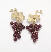 14kt. Gold Garnet Red Grape Cluster Earrings