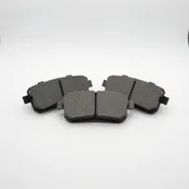 Ceramic Front Brake Pad Set