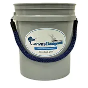 CD 5-Gallon Gray Bucket with Navy Blue Rope Handle
