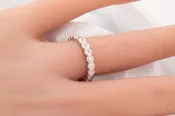 18k 0.51 CTW Vintage inspired Diamond Wedding Band