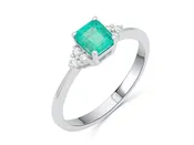 Emerald Petite Princess White Gold Ring