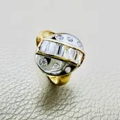 2-Tone Gold Baguette Ring