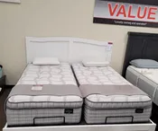King Koil Lineage Box Pillow Top – Split King