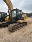 2016 Cat 326FL with 6,921 hrs.