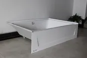 42×60 – Center Drain – Acrylic Alcove Tub – with overflow and adjustable feet
